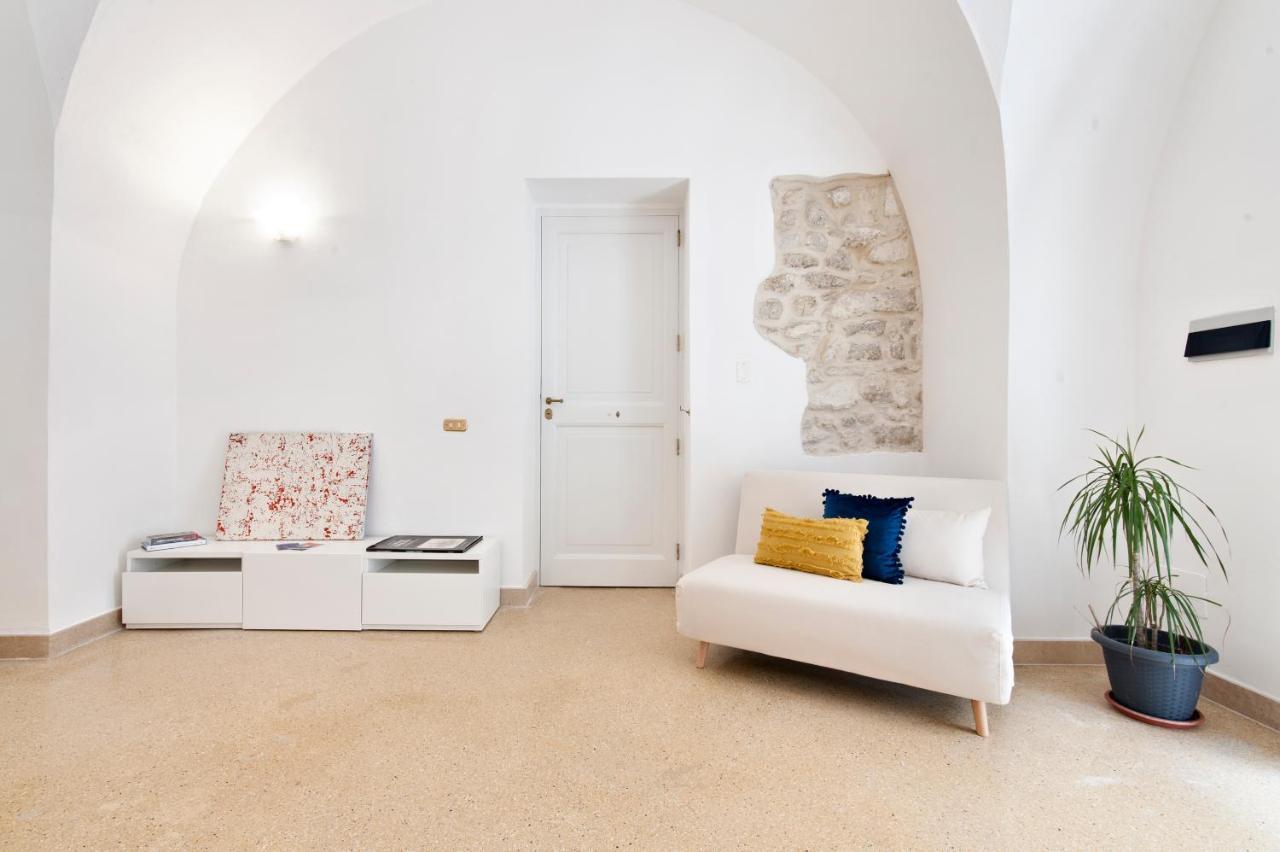 Blue Loft - Old Town Apartment Sit Лечче Екстер'єр фото